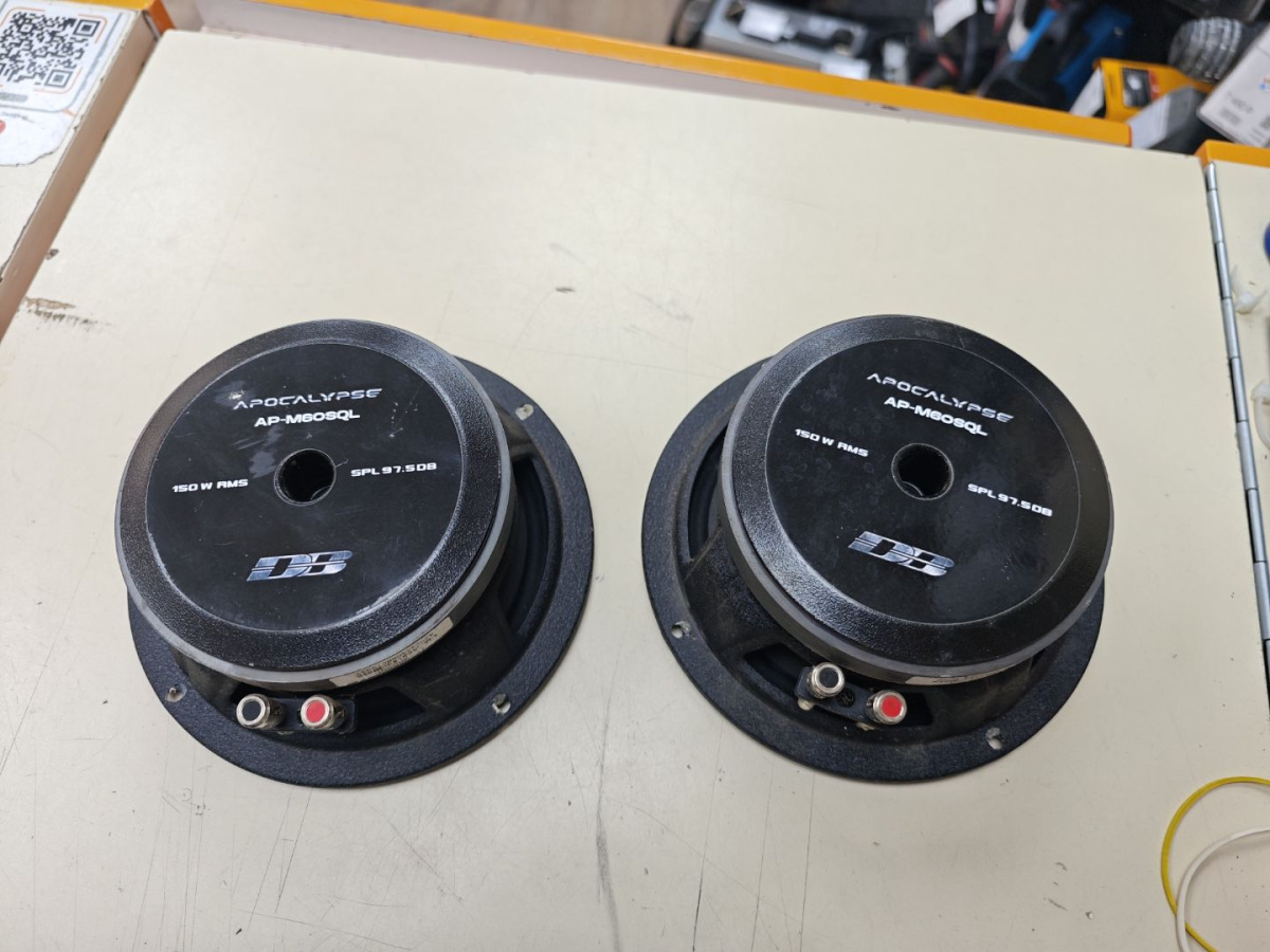 Автоакустика передняя Apocalypse AP-M60SQL