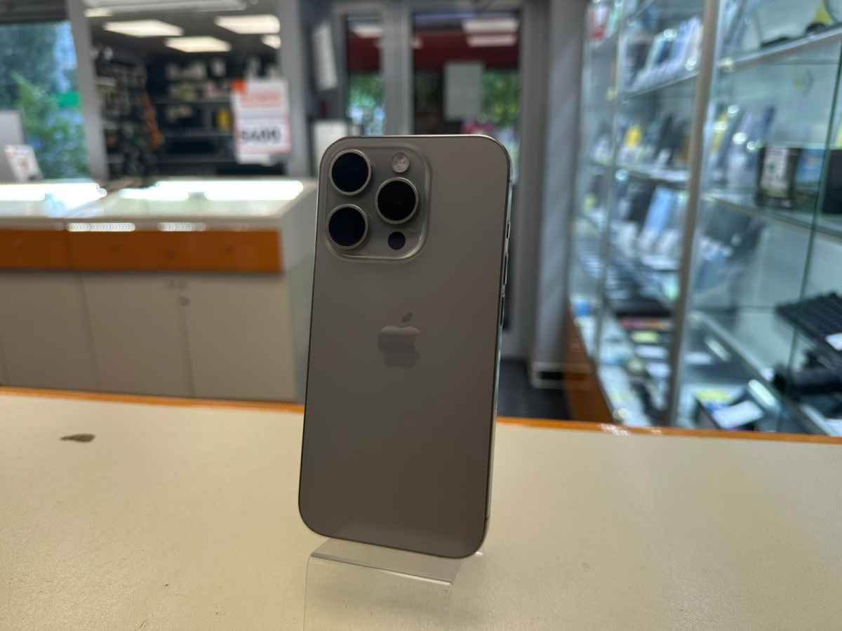 Смартфон Apple Iphone 15 Pro 128Gb