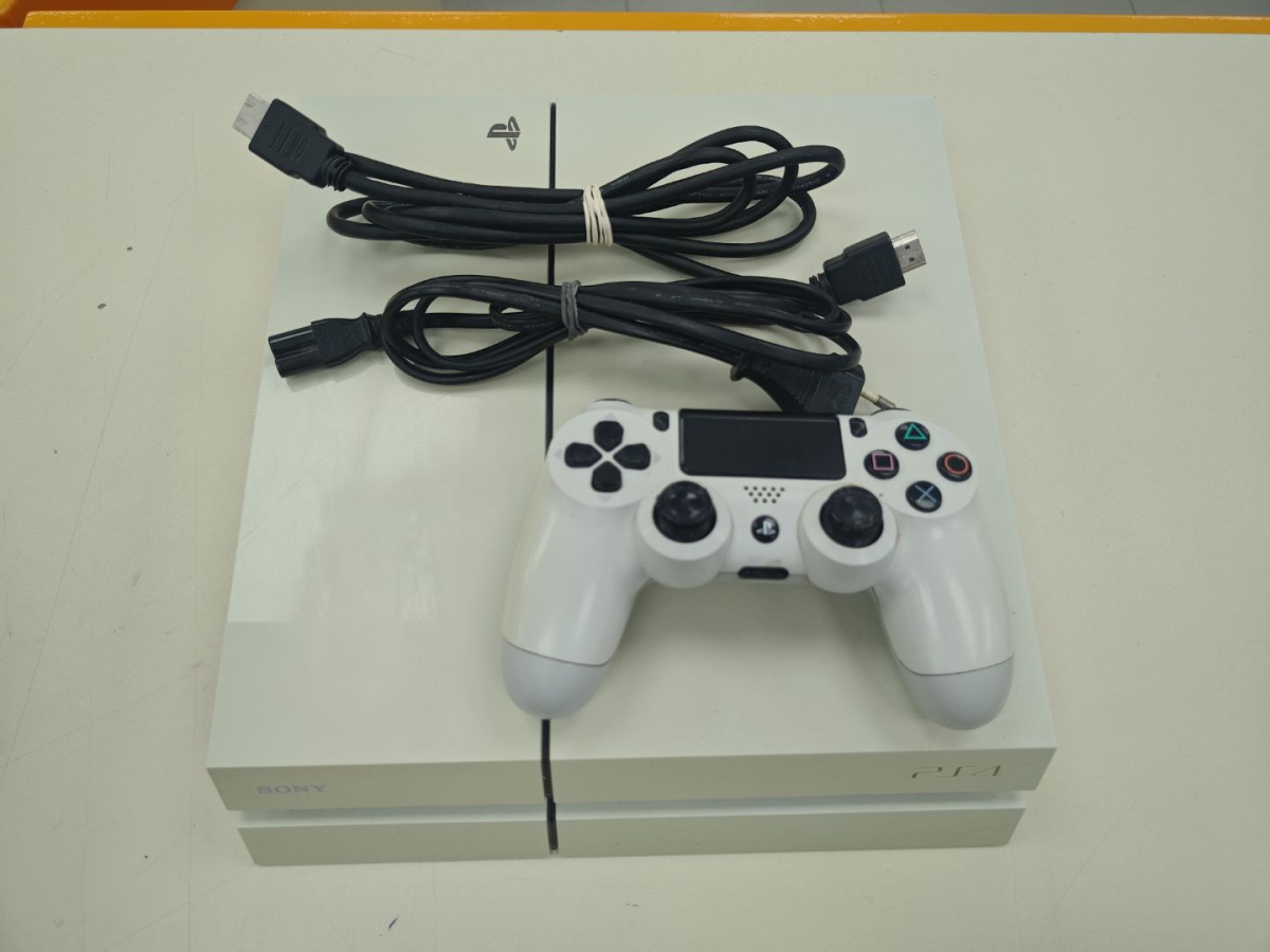 Игровая приставка PlayStation 4 FAT 500GB