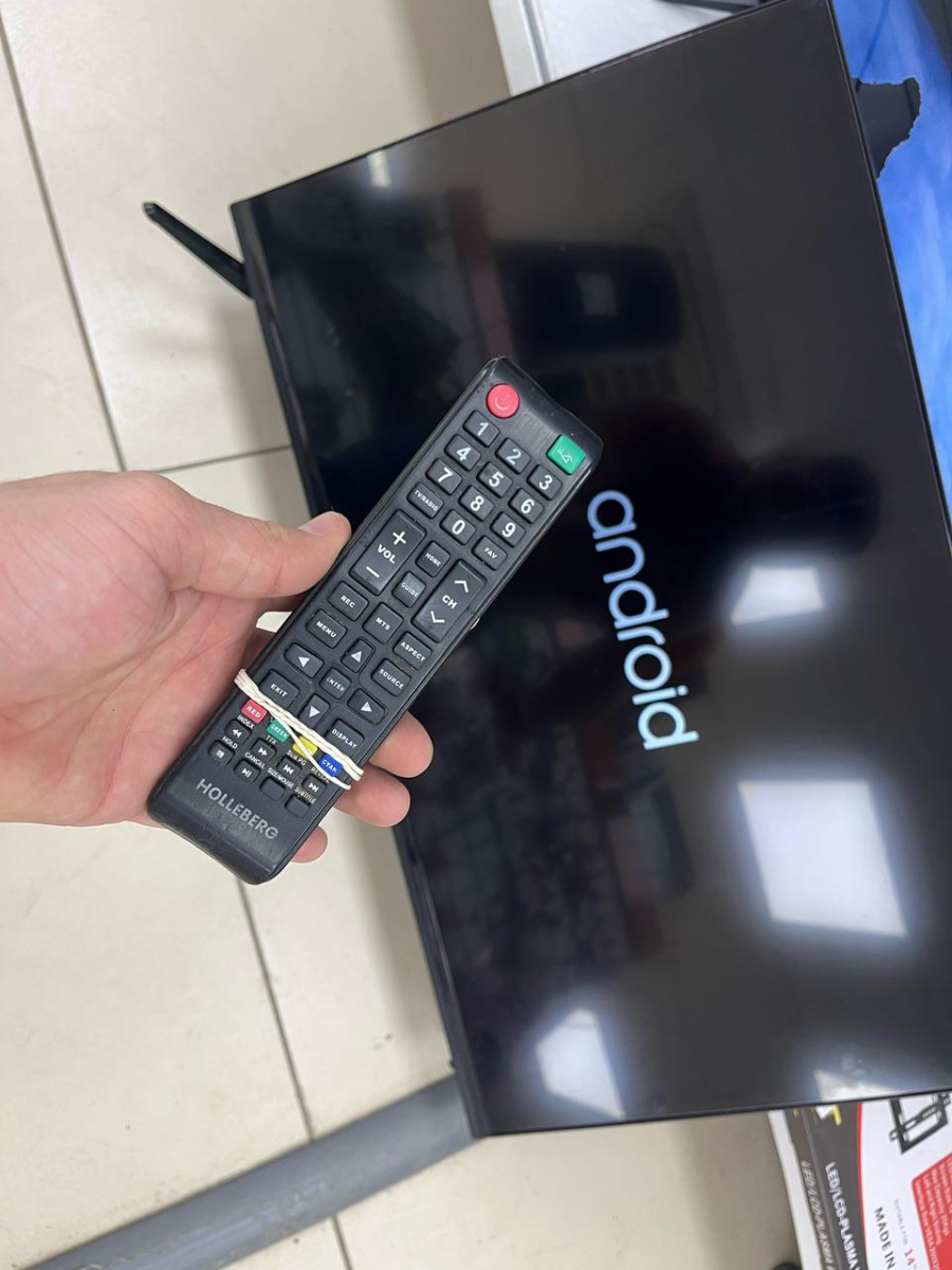 LED Телевизор Holleberg HTV-LED32HD100T2