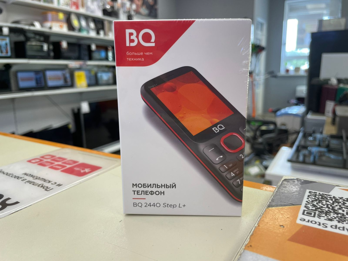 Мобильный телефон BQ 2440