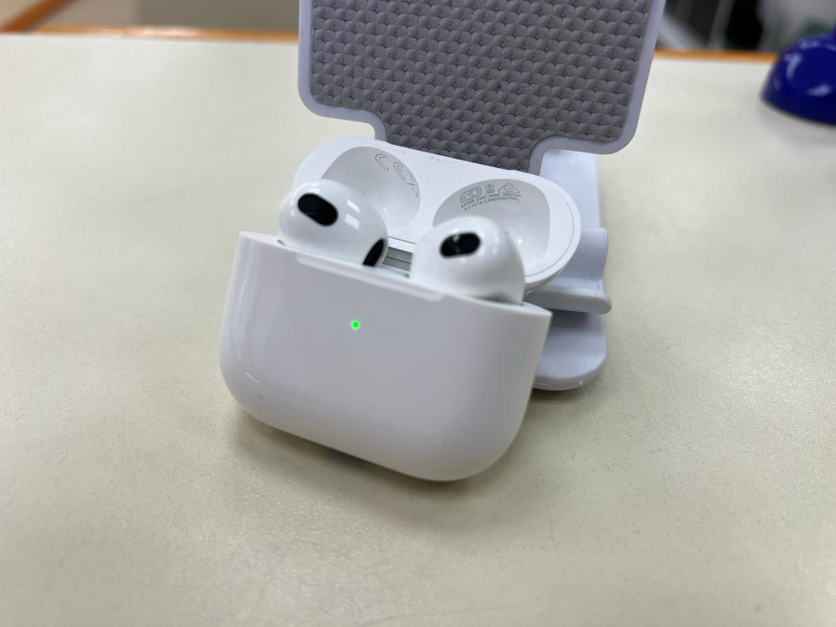 Наушники беспроводные Apple Airpods 3