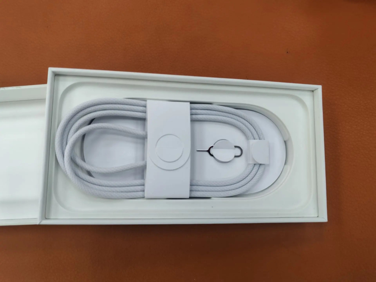 Смартфон Apple Iphone 17 Pro 256Gb