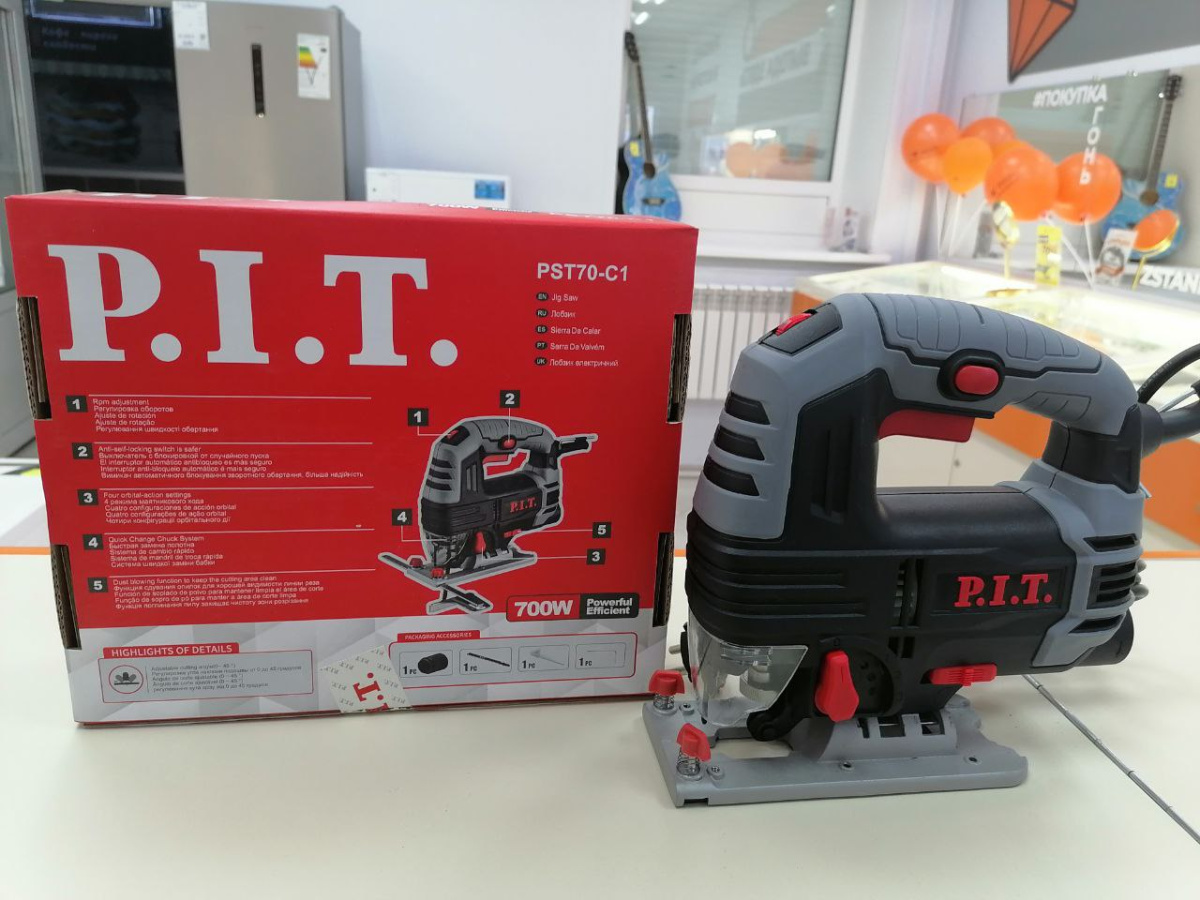 Лобзик P.I.T. PST70-C1