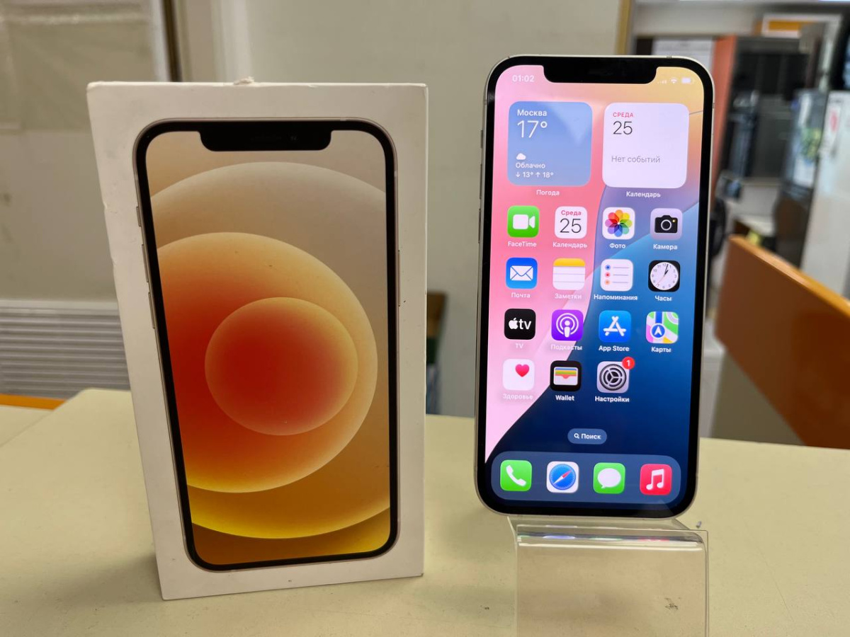 Смартфон Apple iPhone 12 64Gb