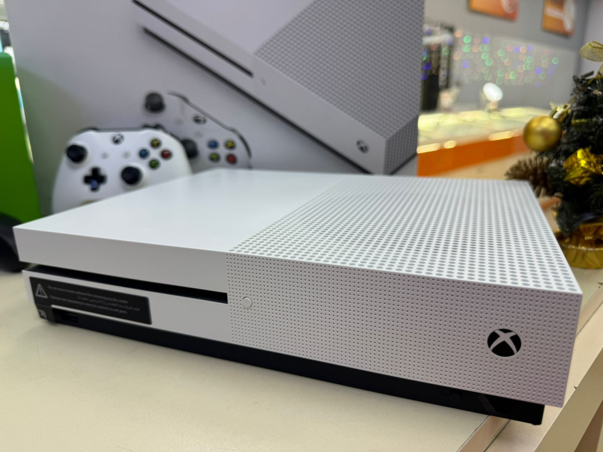 Игровая приставка Xbox One S 500Gb