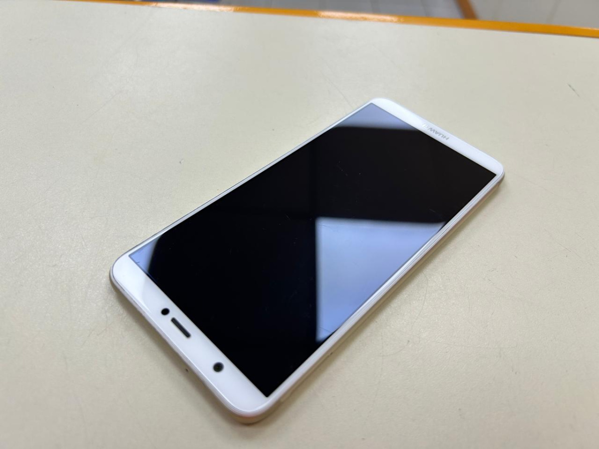 Смартфон Huawei P Smart 2020 3/32