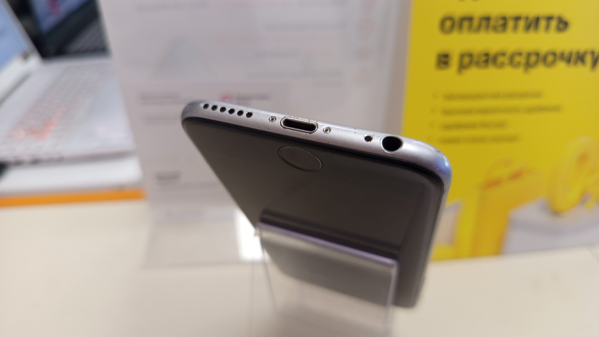 Смартфон Apple iPhone 6S 32Gb