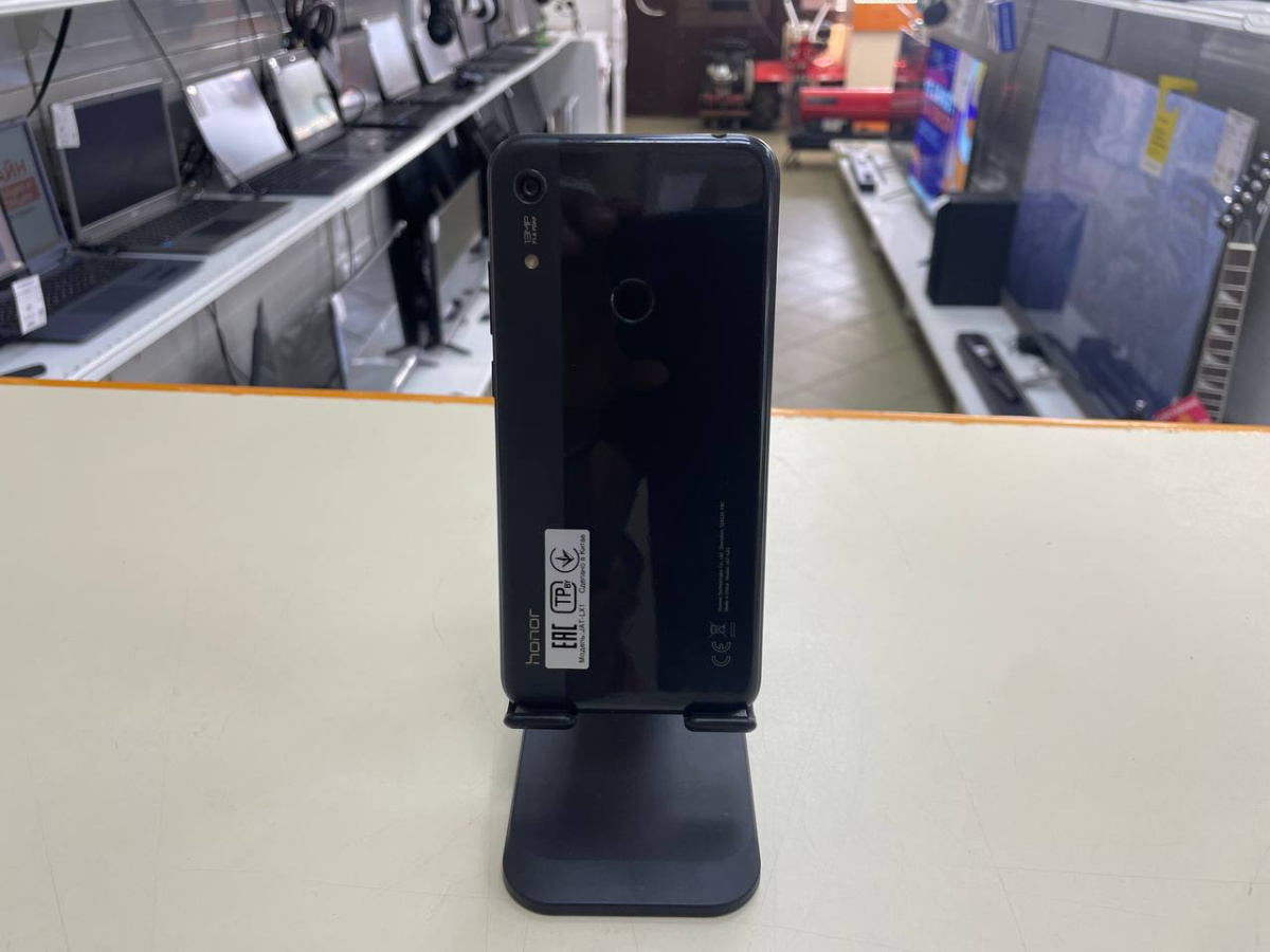 Смартфон Honor 8A 2/32