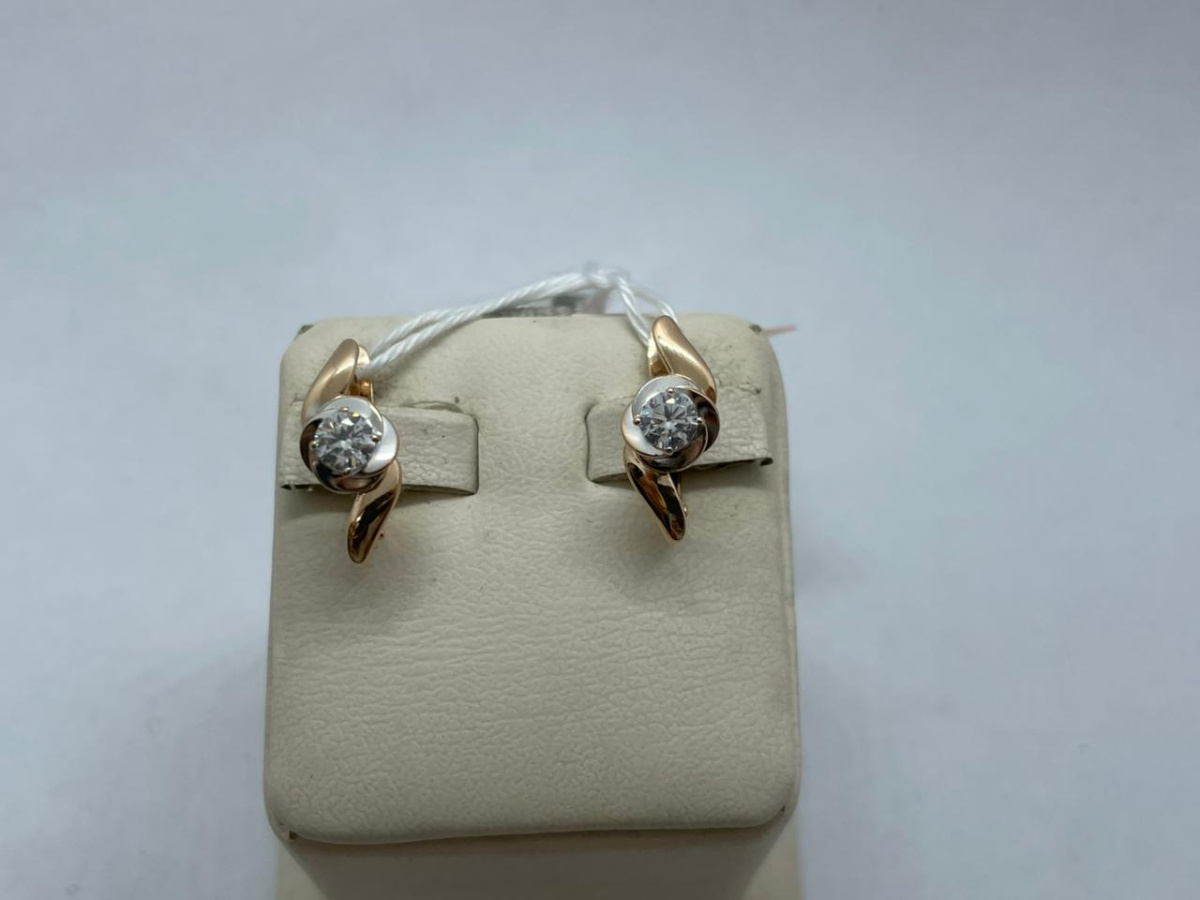 СКМ585 СЕРЬГИ С КАМНЕМ (Au 585)