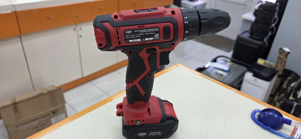 Шуруповерт Elitech ДА 122СЛ