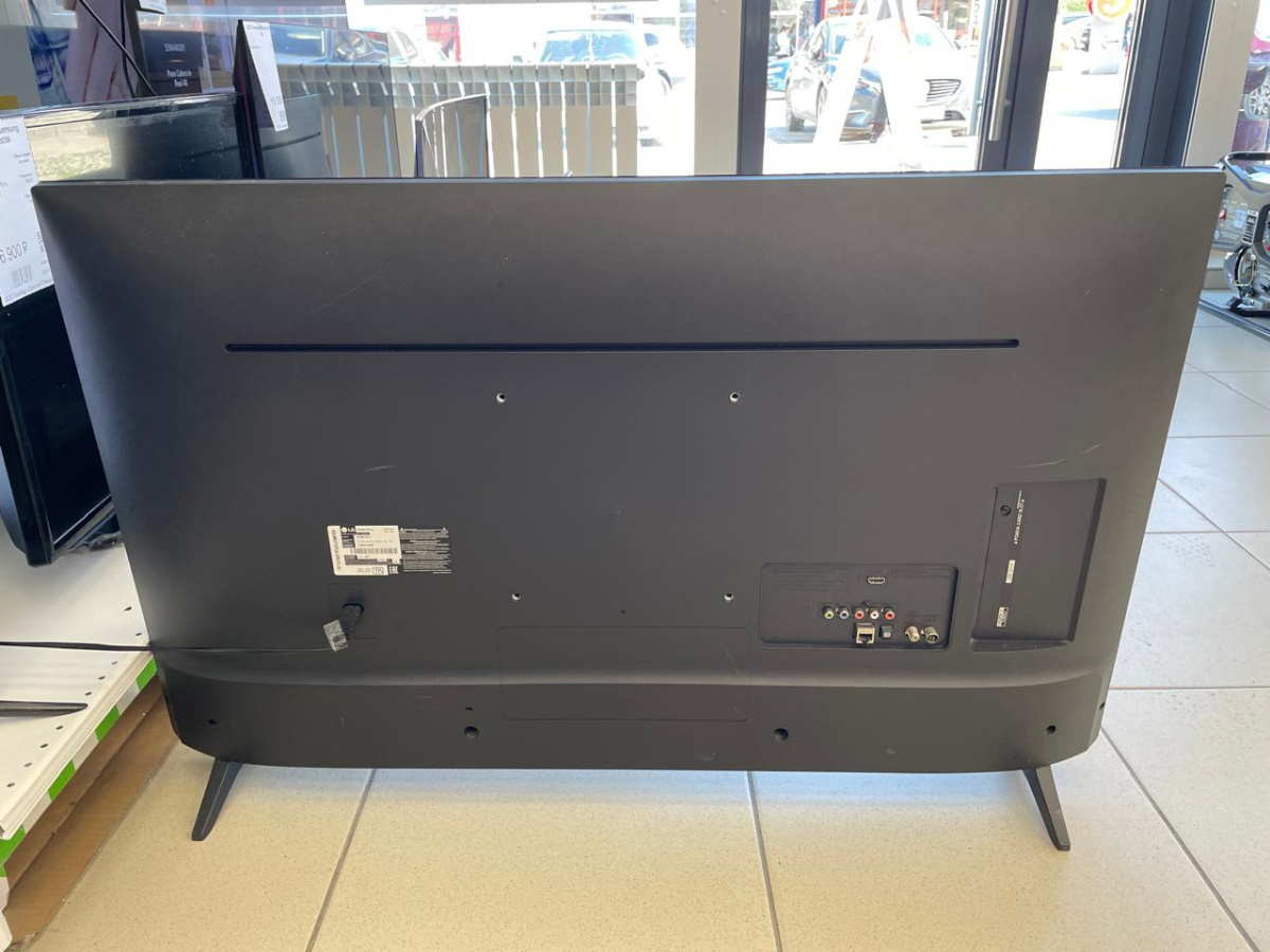 LED Телевизор LG 43LM5772PLA