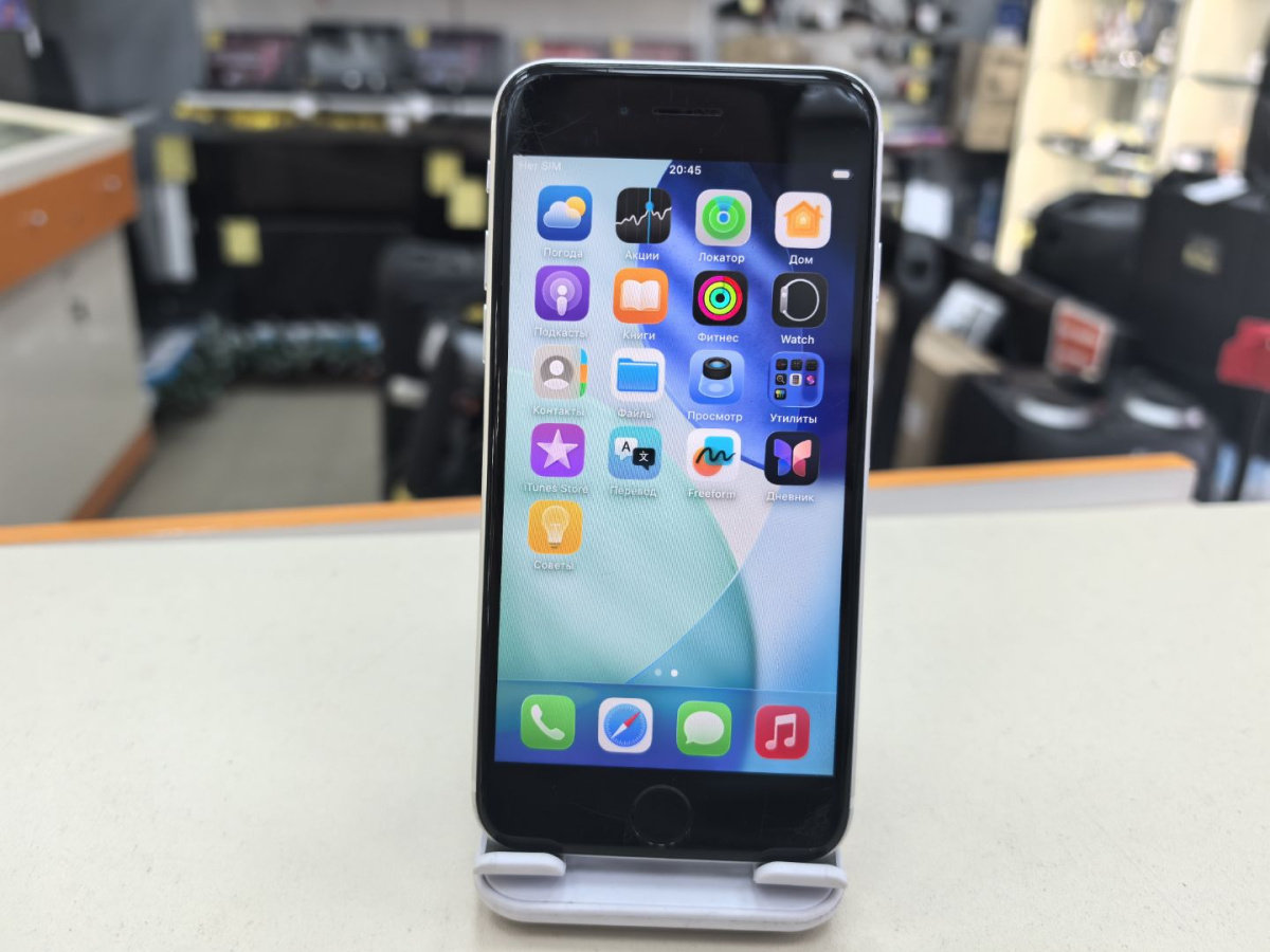 Смартфон Apple iPhone SE 2020 64Gb