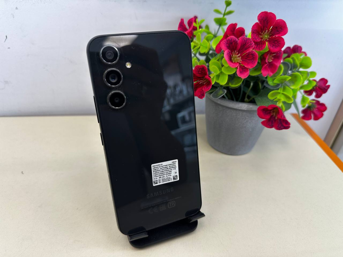 Смартфон Samsung Galaxy A54 6/128