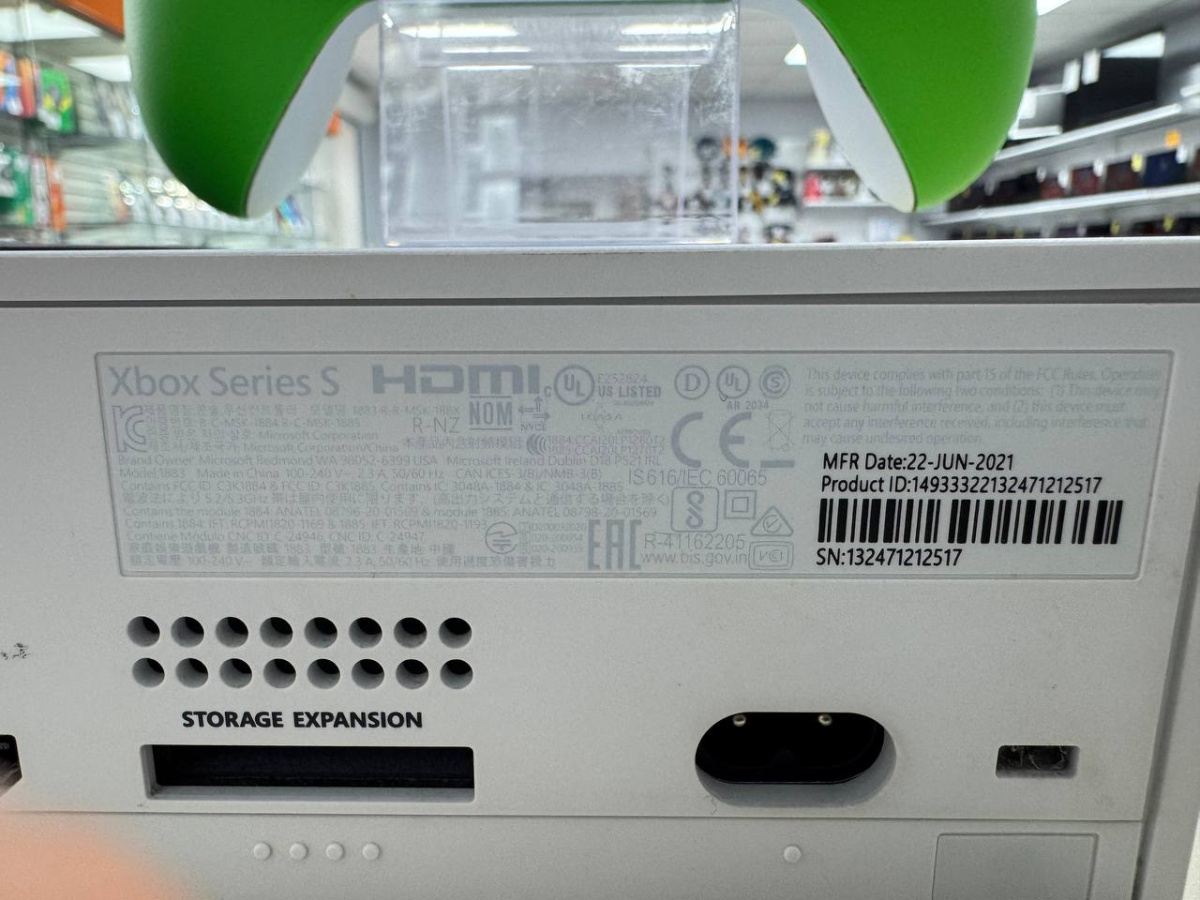 Игровая приставка Xbox Series S 512Gb SSD Игровая приставка Xbox Series S 512Gb SSD