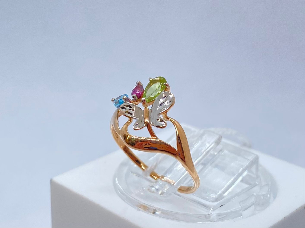 КОЛЬЦО С КАМНЯМИ (Au 585)