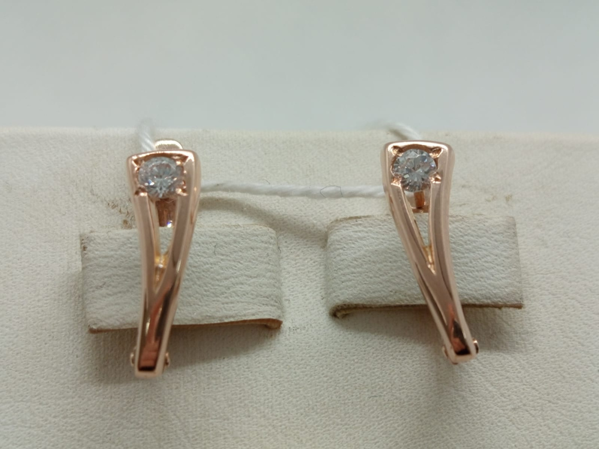 СКМ585 СЕРЬГИ С КАМНЕМ (Au 585)