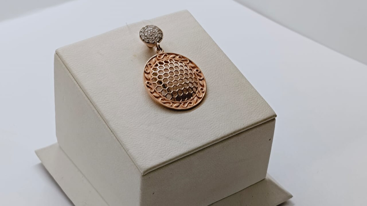 ПОДВЕСКА С КАМНЯМИ (Au 585)