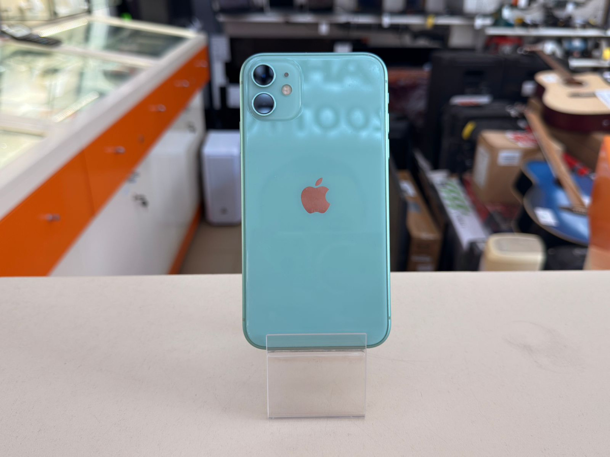 Смартфон Apple iPhone 11 64Gb
