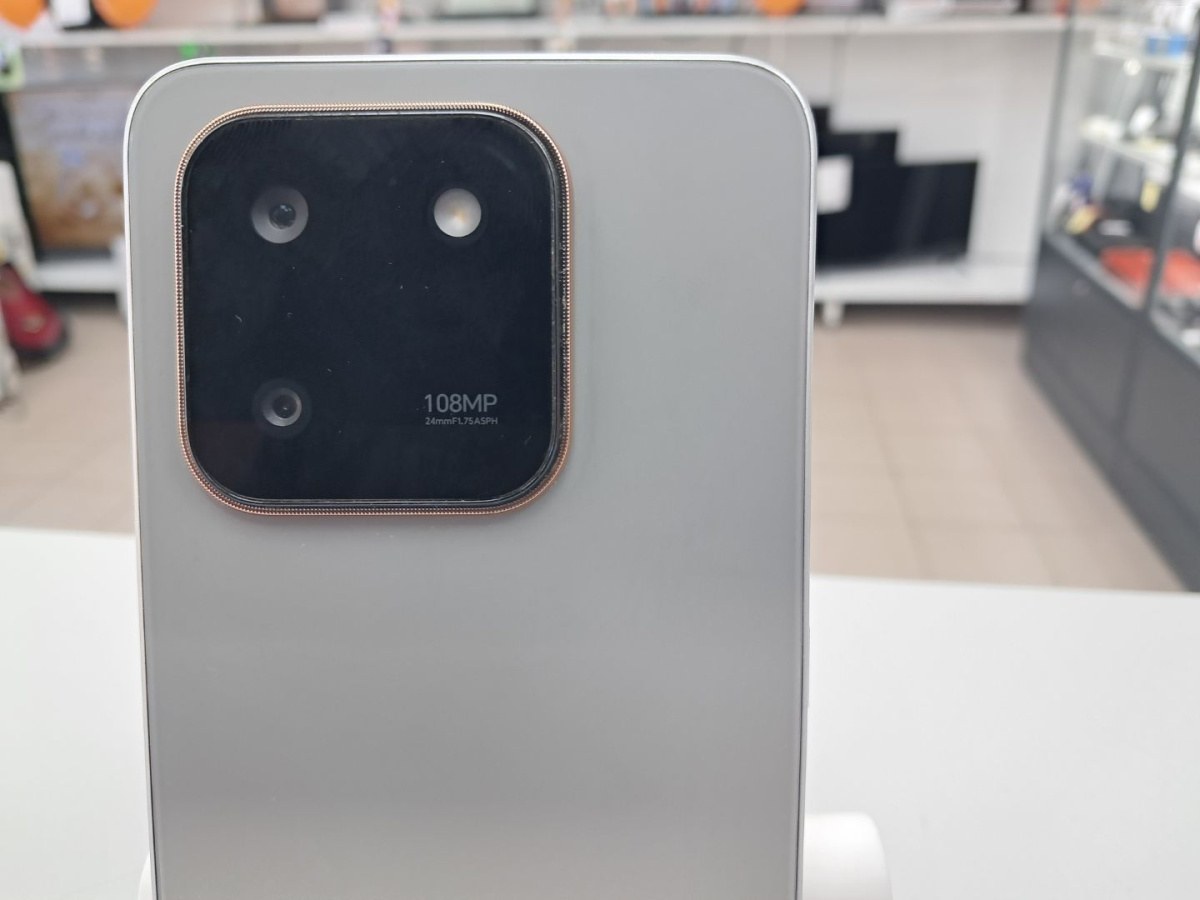 Смартфон Honor X7d 8/128