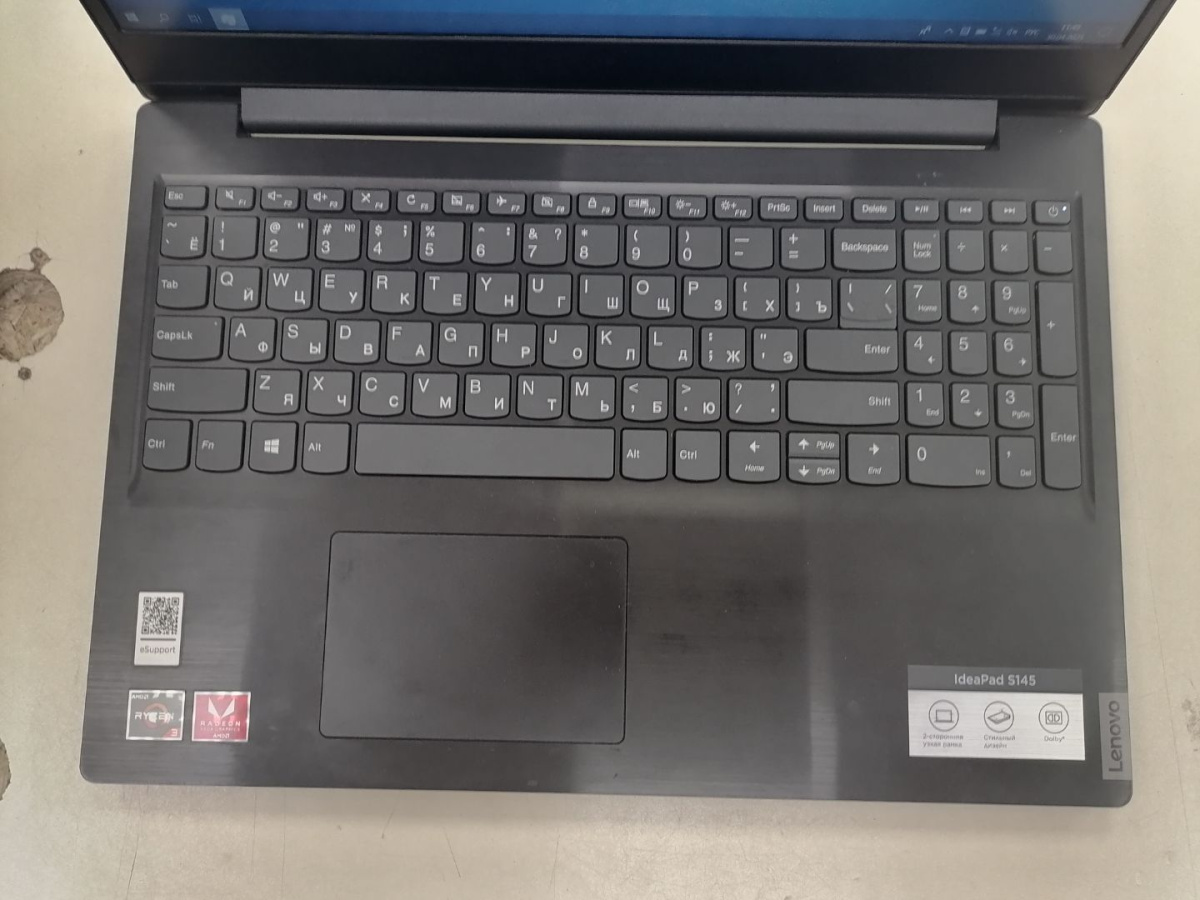 Ноутбук Lenovo; Ryzen 3 3200U, Radeon Vega 3, 8 Гб, 240 Гб, Нет