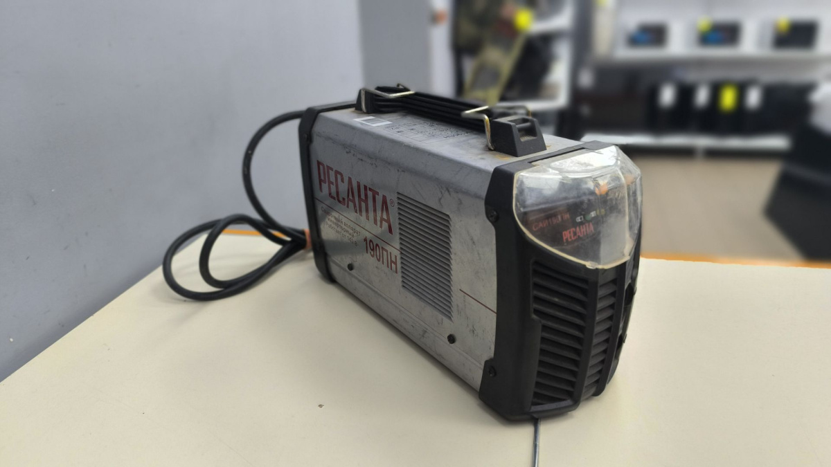 Сварочный аппарат Ресанта САИ-190-ПН
