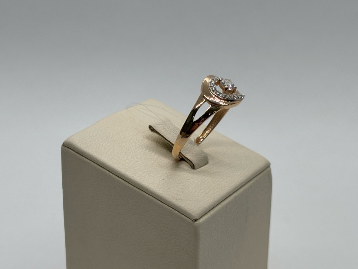 КОЛЬЦО С КАМНЯМИ (Au 585)