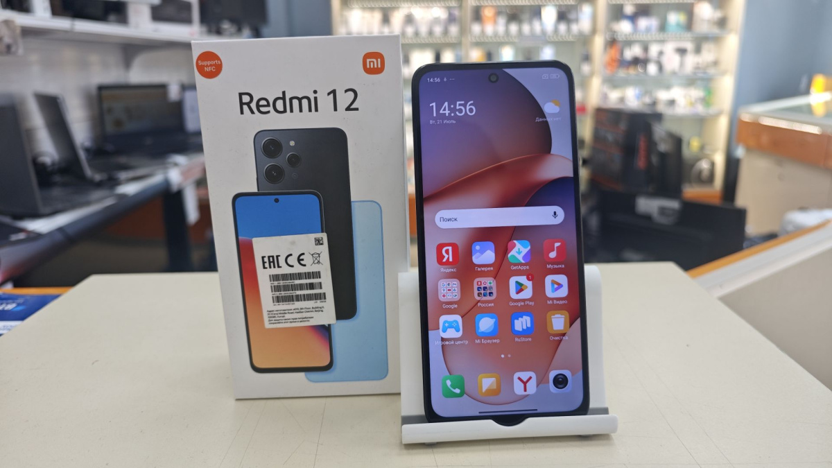 Смартфон Xiaomi Redmi 12 8/256