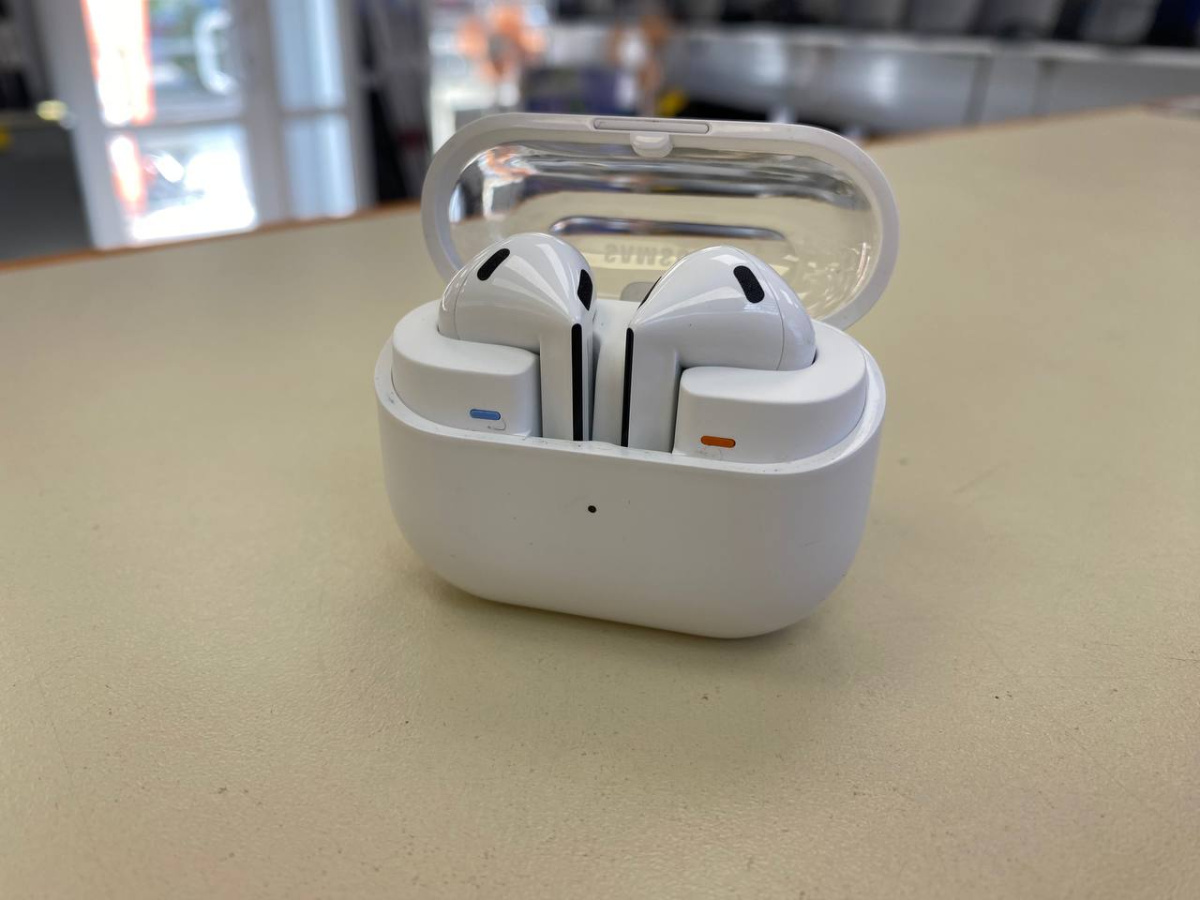 Наушники беспроводные Samsung BUDS 3