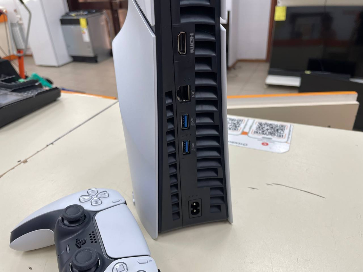 Игровая приставка PlayStation 5 Slim 1TB (С дисководом)