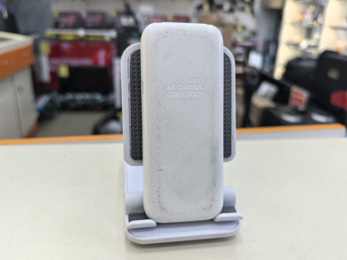 Мобильный телефон Alcatel 1016D