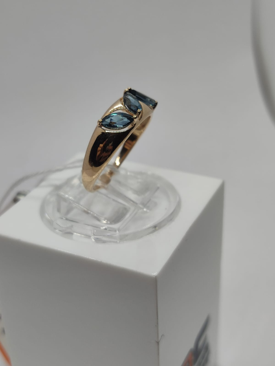 КОЛЬЦО С КАМНЯМИ (Au 585)