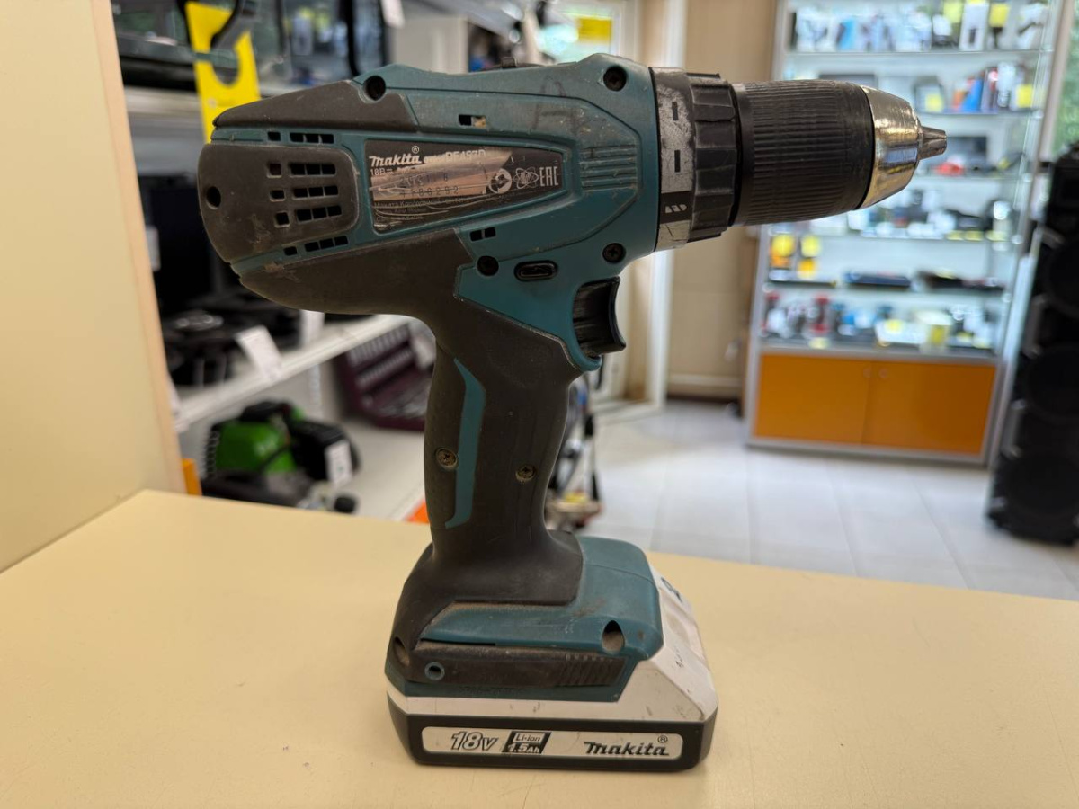 Шуруповерт Makita DF457D