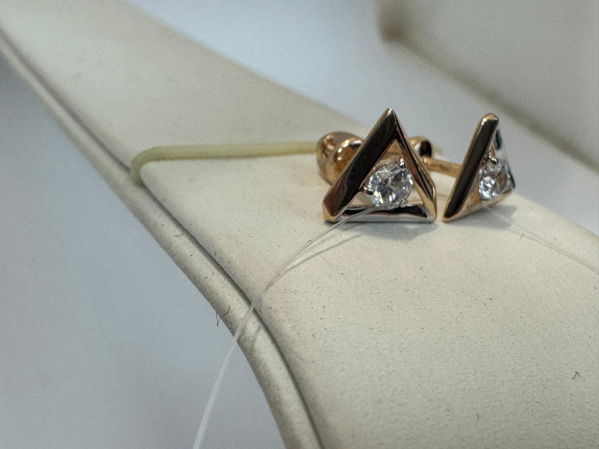 СЕРЬГИ ПУСЕТЫ с камнем (Au 585)