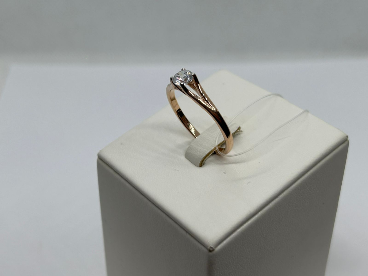 КОЛЬЦО С КАМНЕМ (Au 585)