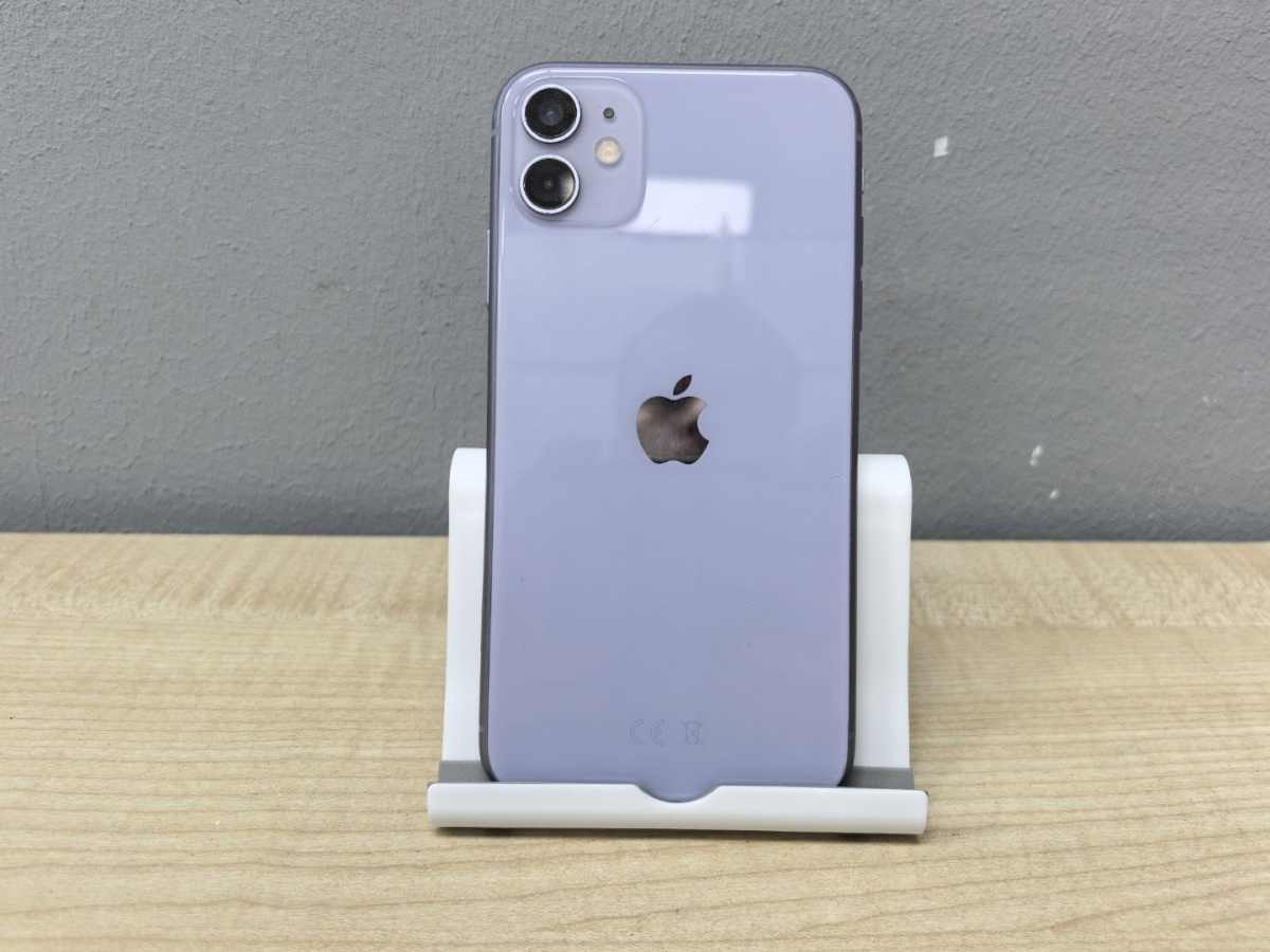 Смартфон Apple iPhone 11 64Gb