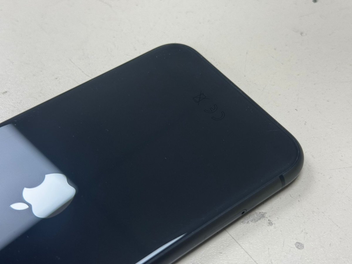 Смартфон Apple iPhone 11 128Gb