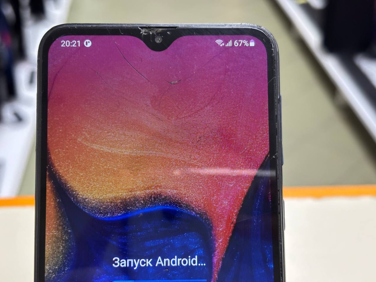 Смартфон Samsung Galaxy A10 2/32
