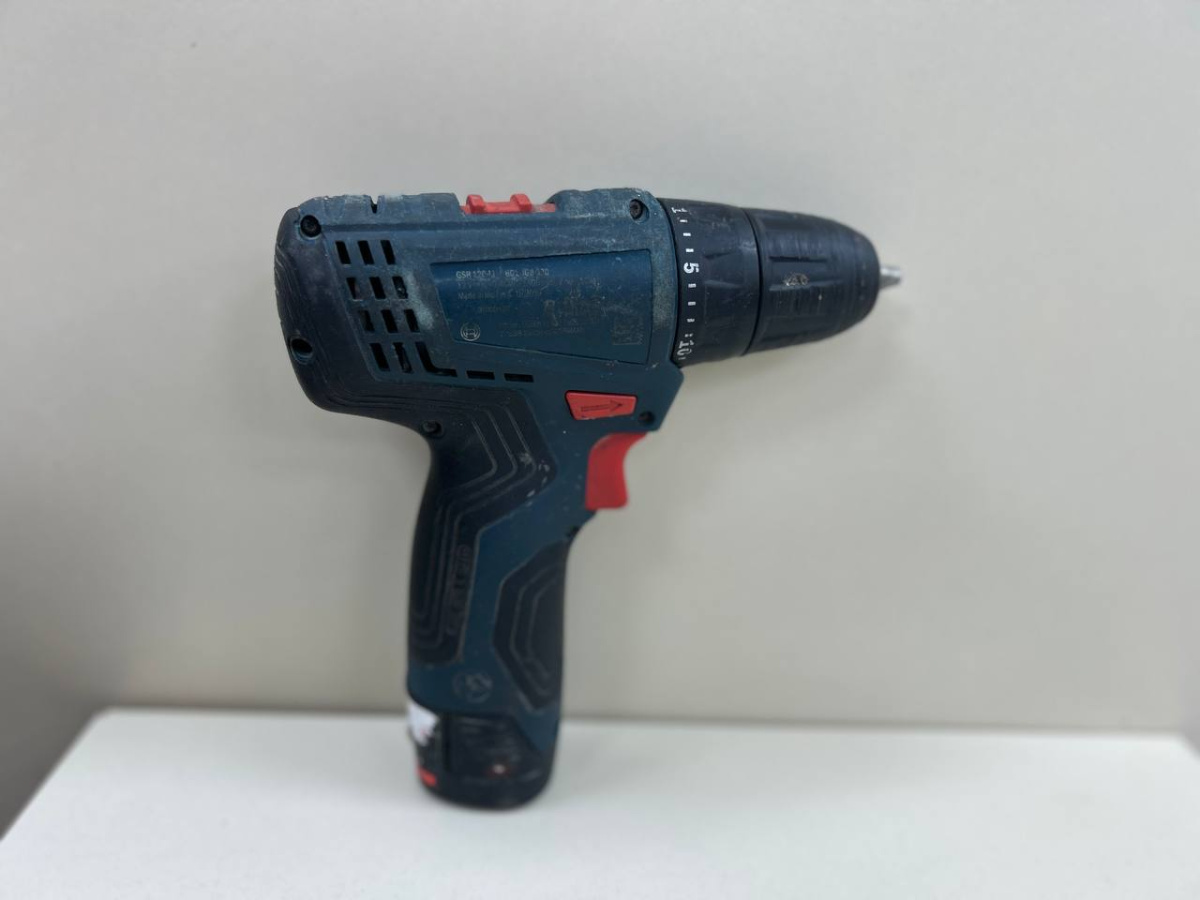 Шуруповерт Bosch GSR 120-LI