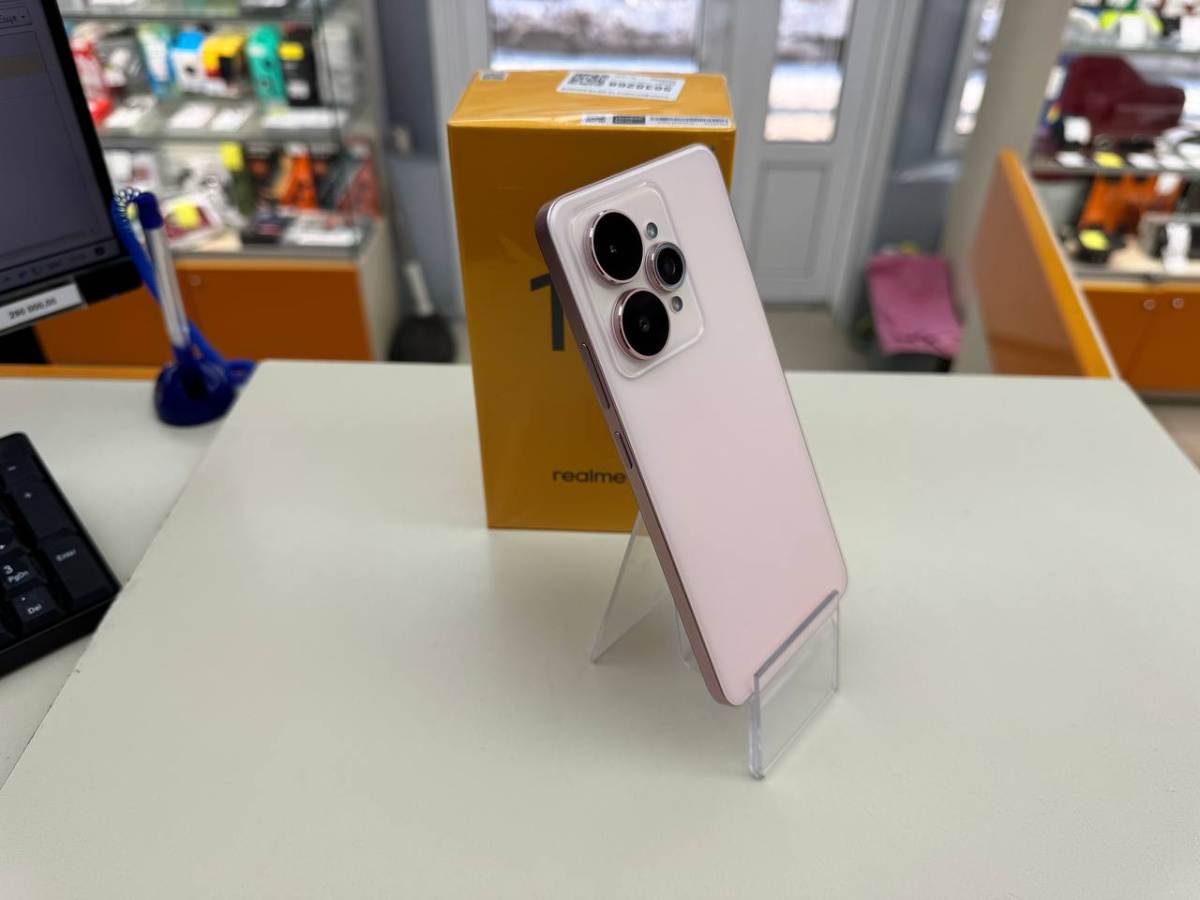 Смартфон Realme 15 8/256
