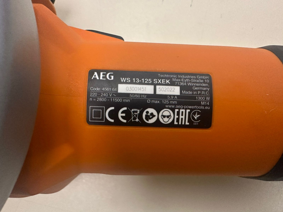 Угловая шлифмашина AEG WS 13-125 SXEK