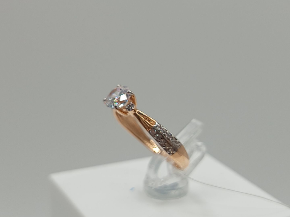 КОЛЬЦО С КАМНЯМИ (Au 585)