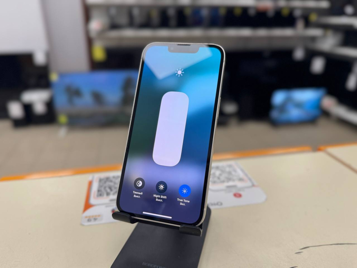 Смартфон Apple iPhone 13 128Gb
