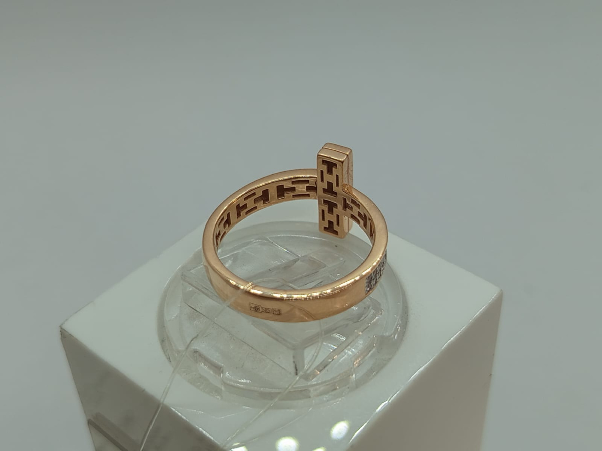 КОЛЬЦО С КАМНЯМИ (Au 585)