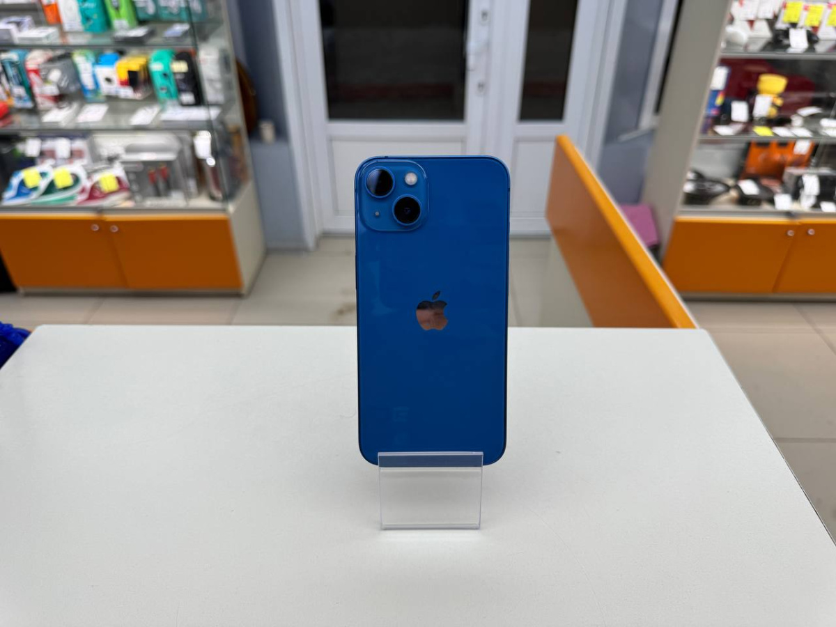Смартфон Apple iPhone 13 128Gb