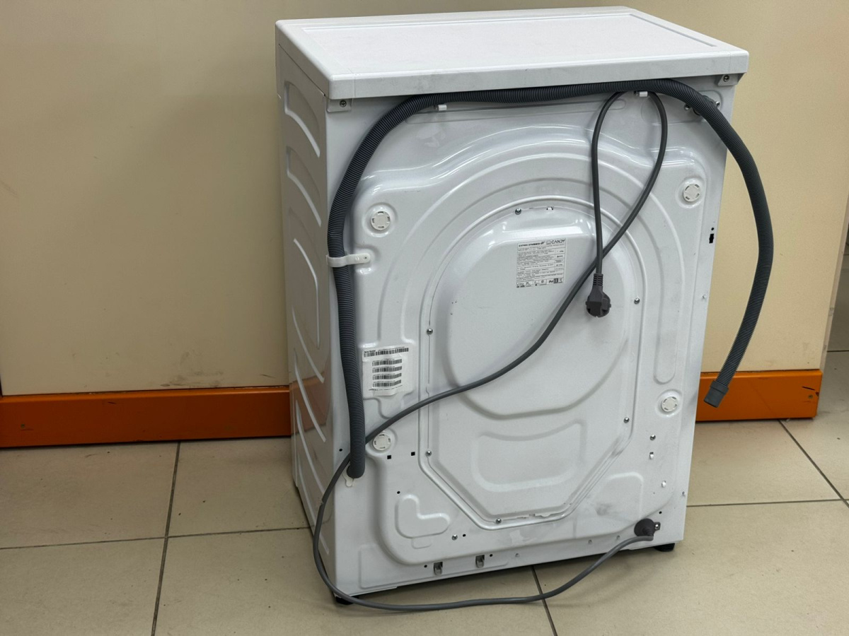 Стиральная машина Candy UltimO C37W4 27MBBW-07