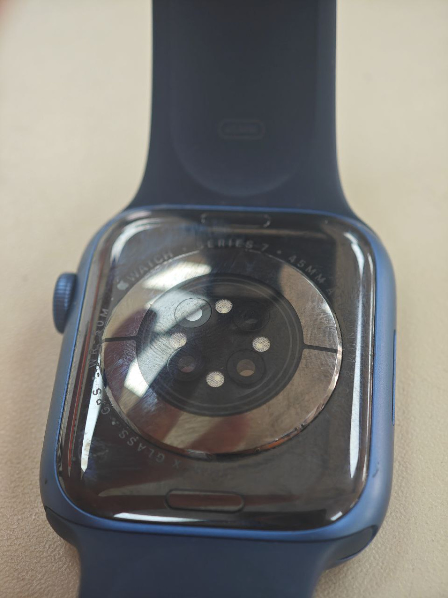 Смарт-часы Apple Watch Series 7 45mm