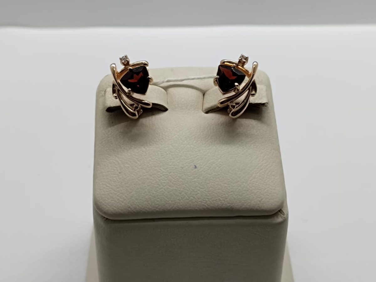 СКМИ585 СЕРЬГИ С КАМНЯМИ (Au 585)