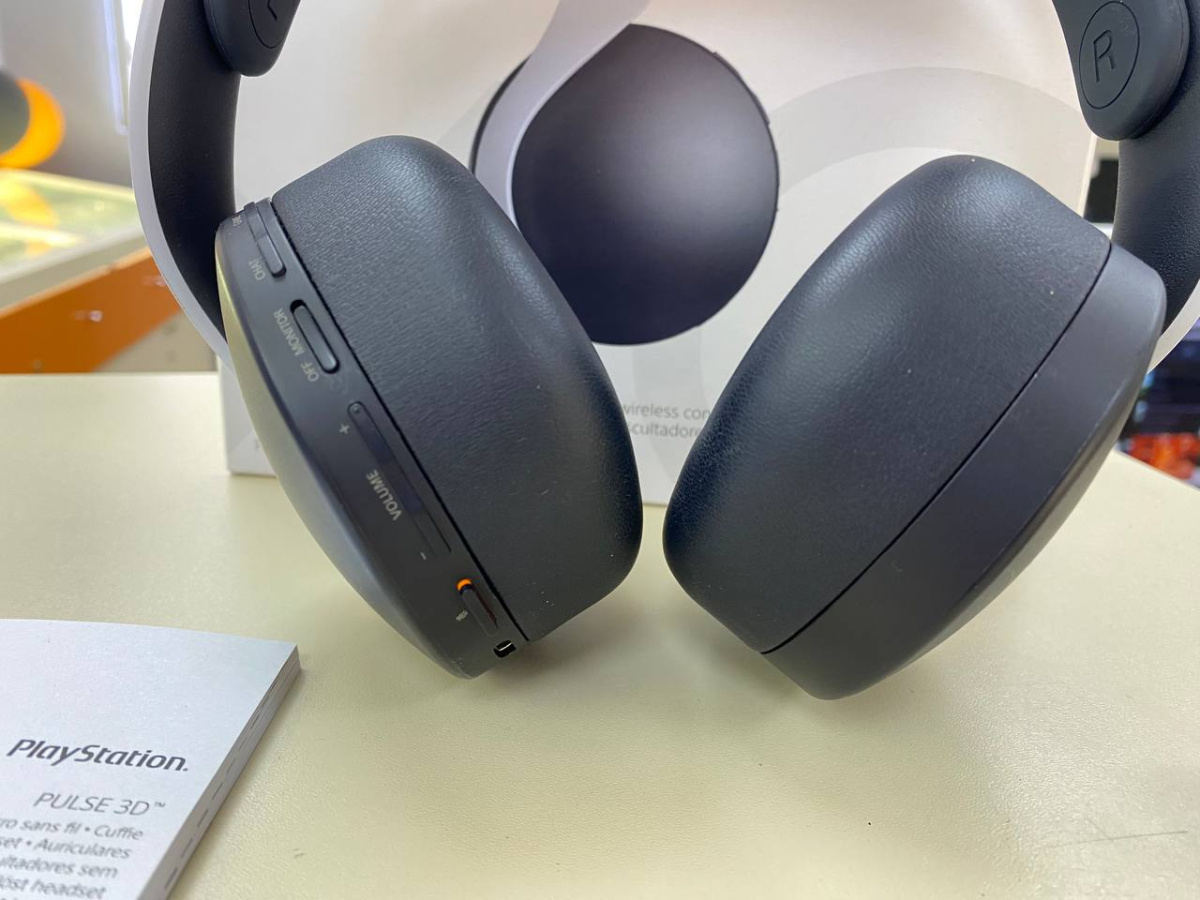 Наушники беспроводные SONY PULSE 3D