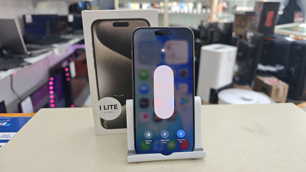 Смартфон Apple iPhone 15 Pro Max 256Gb